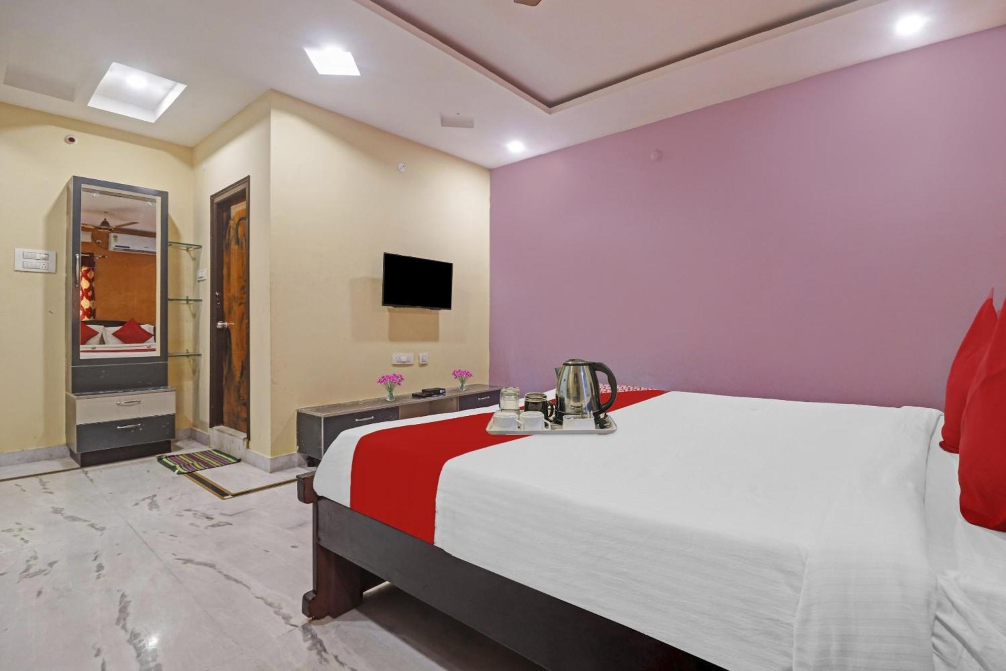 Hotel O Royal Stay Near Mantra Mall Haidar Sahibguda Eksteriør billede